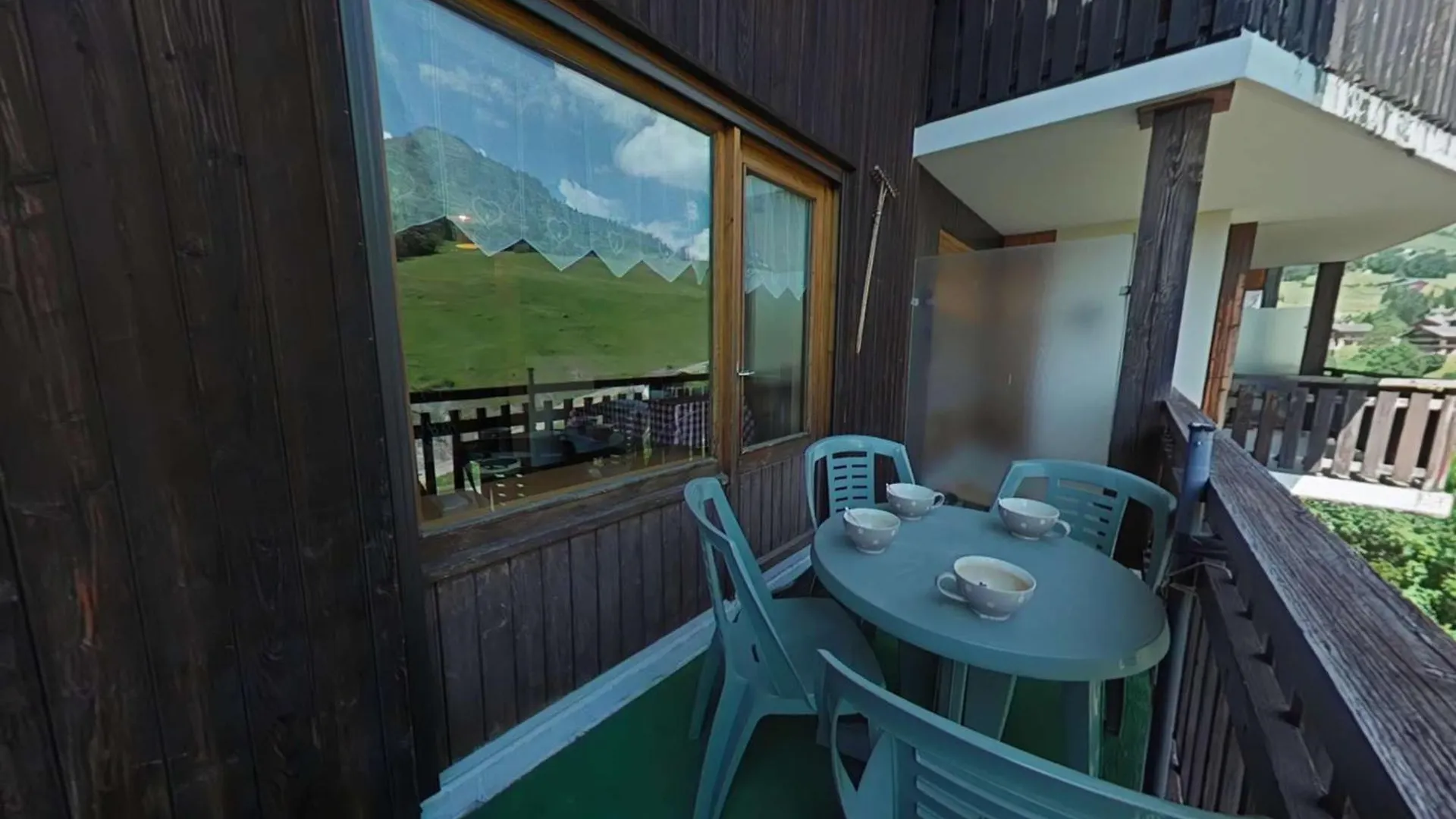 아파트 Charmant 2 Pieces + Mezzanine, Centre Chinaillon, Balcon Sud, Parking Prive - Fr-1-241-190 르그랑보르낭