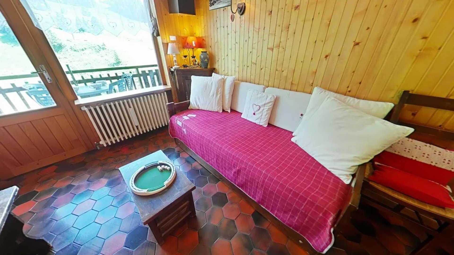 Charmant 2 Pieces + Mezzanine, Centre Chinaillon, Balcon Sud, Parking Prive - Fr-1-241-190 르그랑보르낭 0*,  프랑스